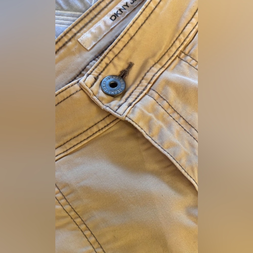 Y2k vintage DKNY Jeans cropped in Beige size 4 - Picture 6 of 11